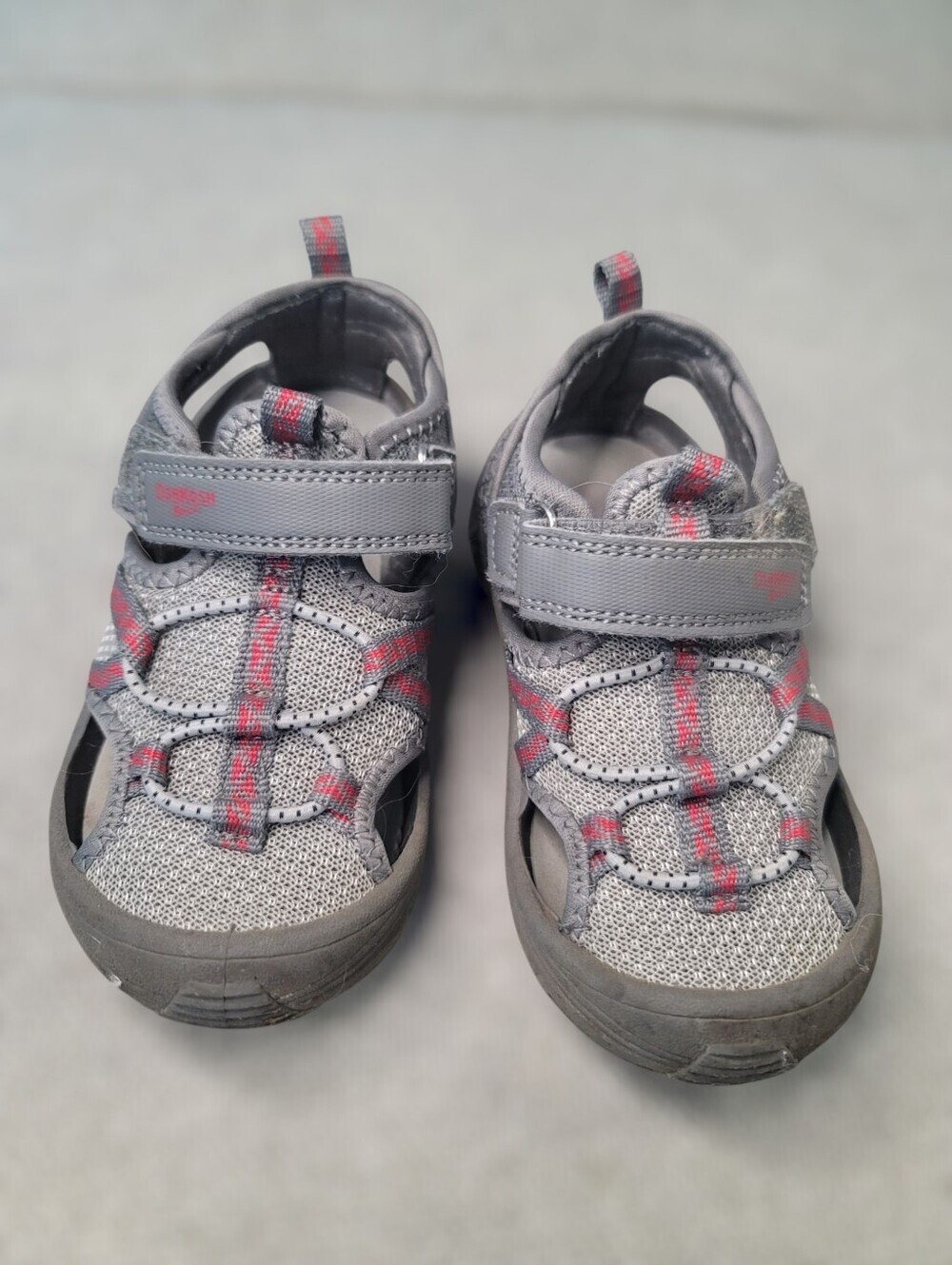 Oshkosh B'Gosh Abe Play Sandals Toddler Boys Gray Red Closed Toe Size 9